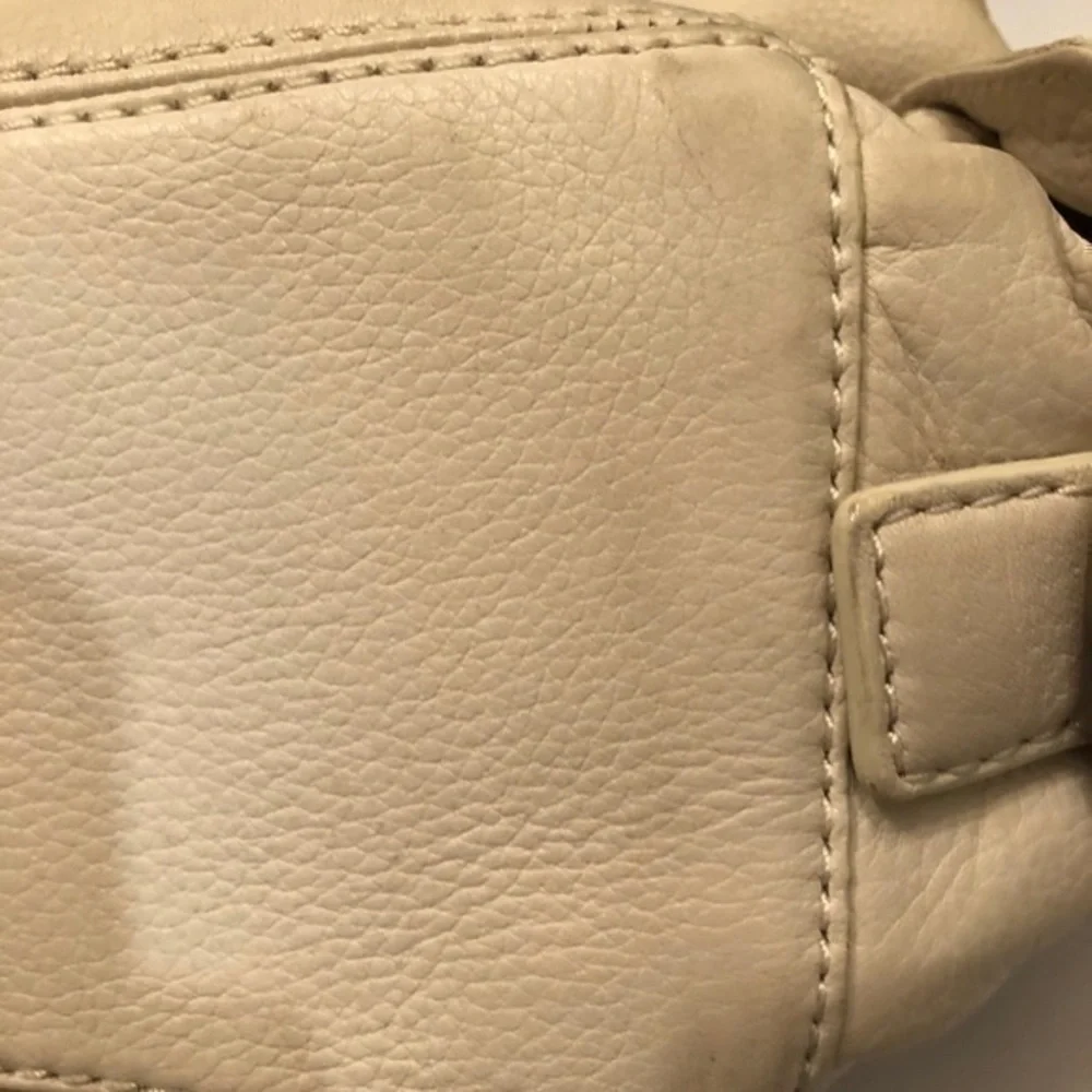 Michael kors cream pebbled leather hobo bag